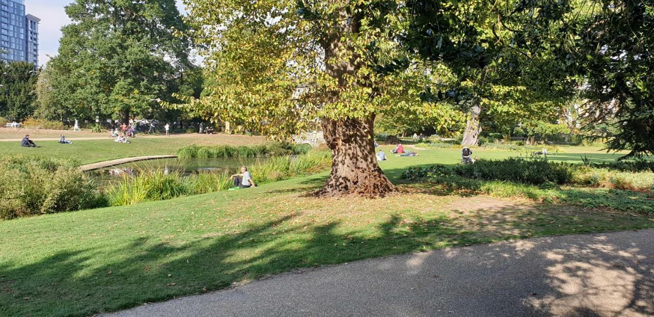 Heart Of Ealing Apartment With Garden 伦敦 外观 照片